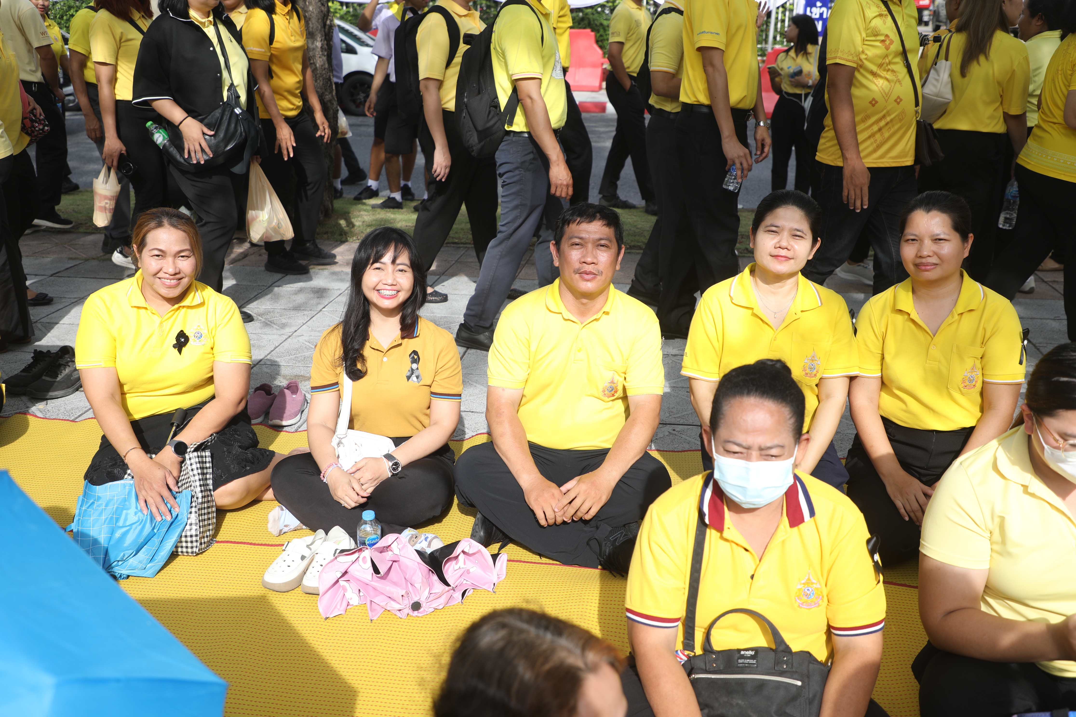 title - ส.ป.ก. ร่วมเฝ้ารับเสด็จฯ พระบาทสมเด็จพระเจ้าอยู่หัว และ สมเด็จพระนางเจ้า ฯ พระบรมราชินี เนื่องในโอกาสเสด็จพระราชดำเนินไปในการ พระราชพิธีเฉลิมพระชนมพรรษา 28 กรกฎาคม 2569
